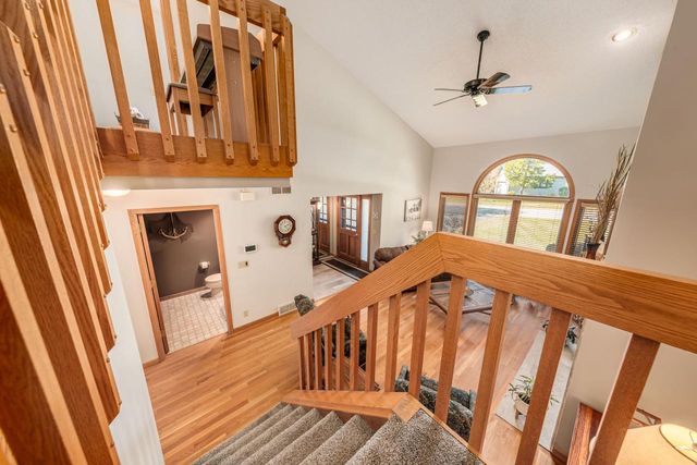 S75W17553 Harbor CIRCLE, Muskego, WI 53150