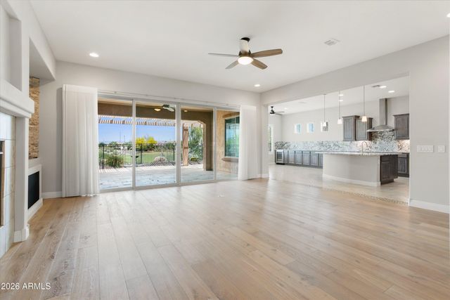 26534 W ABRAHAM Lane, Buckeye, AZ 85396