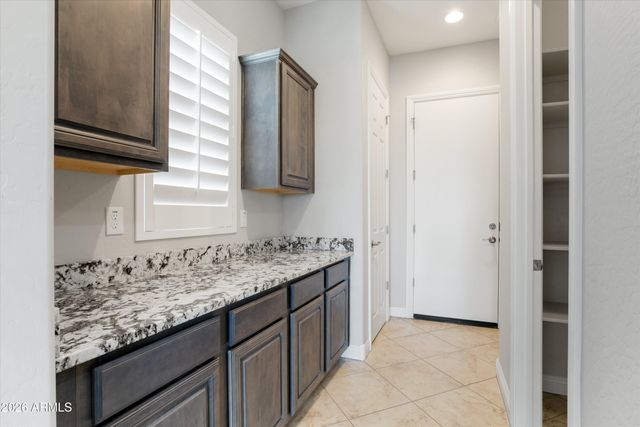 26534 W ABRAHAM Lane, Buckeye, AZ 85396