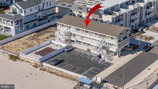 422 FARRAGUT RD #201, Wildwood Crest, NJ 08260