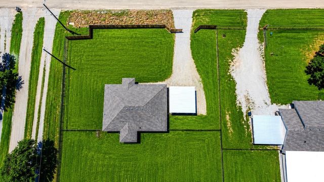 147 Brown Lane, Poolville, TX 76487