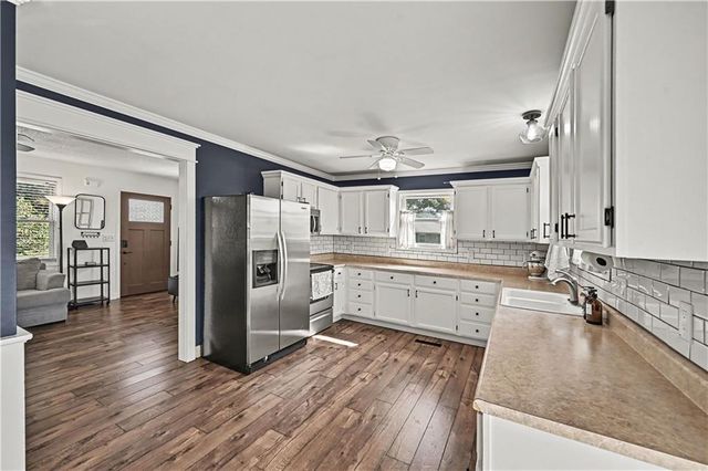 401 NW 71st Street, Kansas City, MO 64118