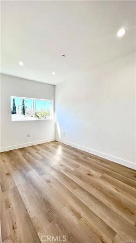 5635 Klump Avenue, North Hollywood, CA 91601
