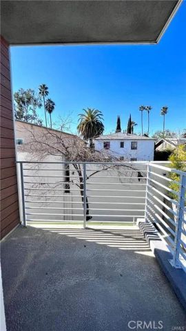5635 Klump Avenue, North Hollywood, CA 91601