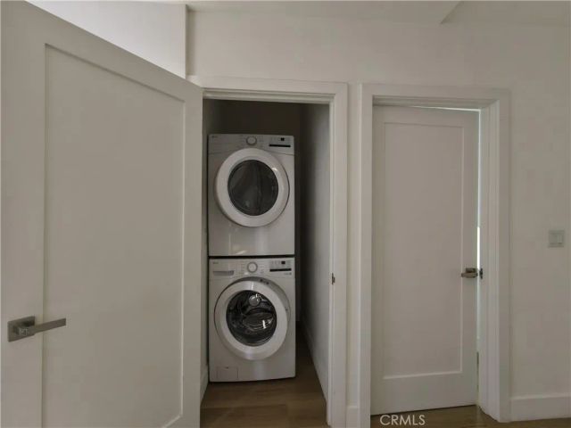 5635 Klump Avenue, North Hollywood, CA 91601