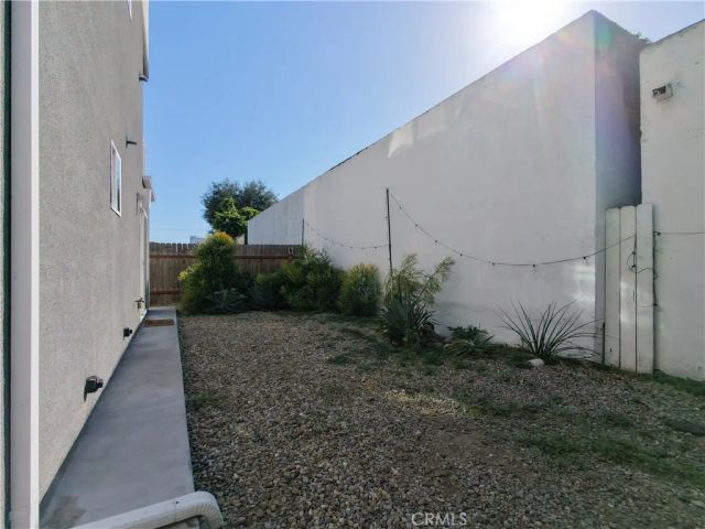 5635 Klump Avenue, North Hollywood, CA 91601