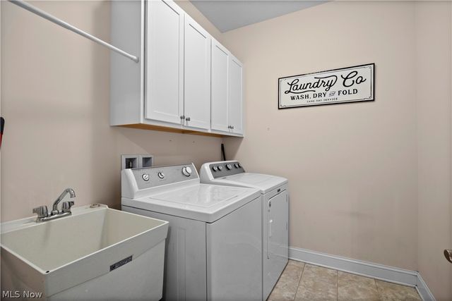 107 Loyola Drive, Elyria, OH 44035