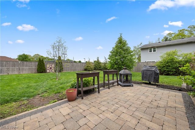 107 Loyola Drive, Elyria, OH 44035