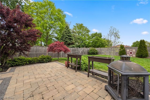 107 Loyola Drive, Elyria, OH 44035