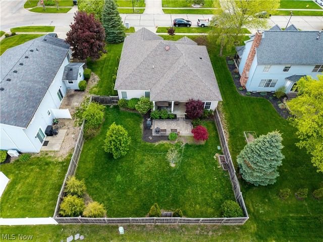 107 Loyola Drive, Elyria, OH 44035