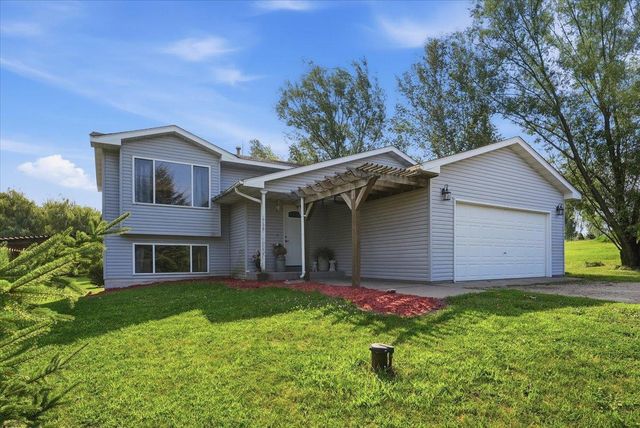 983 172nd Street, Hammond, WI 54015