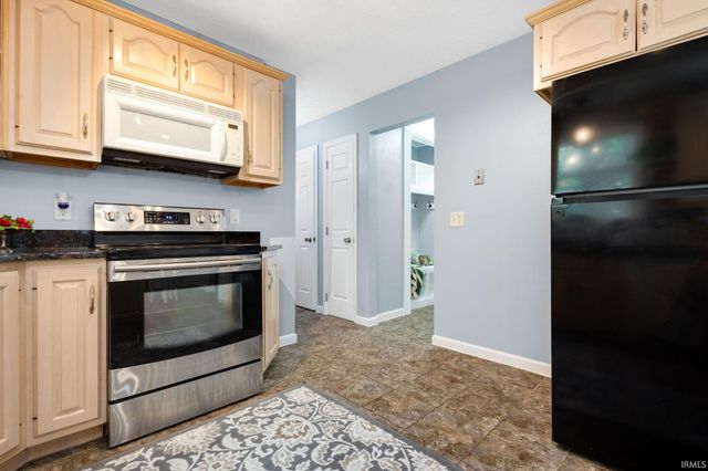 17744 Parker Drive, South Bend, IN 46635