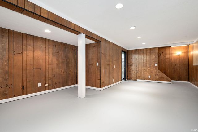 17744 Parker Drive, South Bend, IN 46635