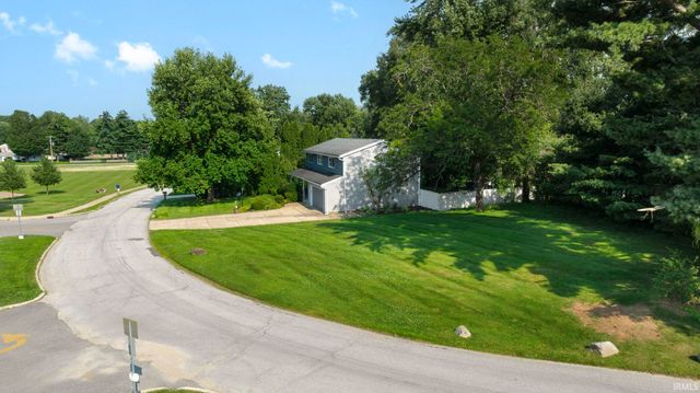 17744 Parker Drive, South Bend, IN 46635