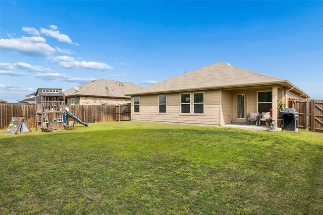 802 Rustic Way, Royse City, TX 75189