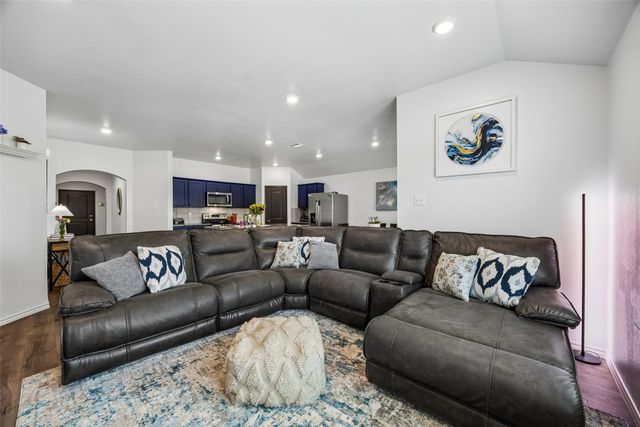 802 Rustic Way, Royse City, TX 75189