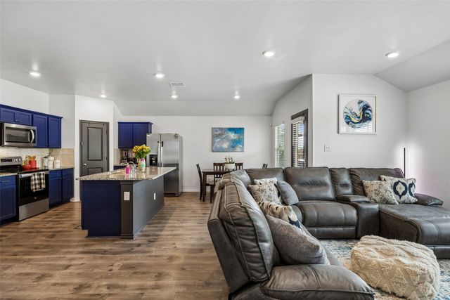 802 Rustic Way, Royse City, TX 75189