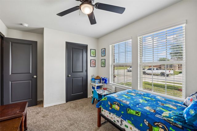 802 Rustic Way, Royse City, TX 75189