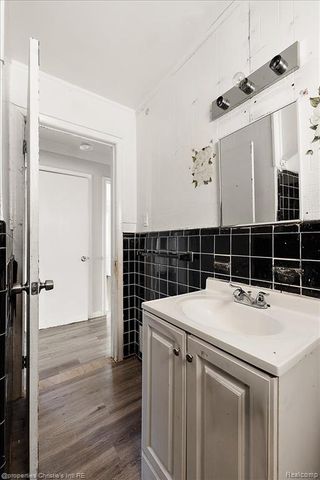 7816 Fielding Street, Detroit, MI 48228