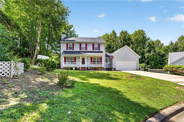 5805 Edgebrook Court, Jamestown, NC 27282