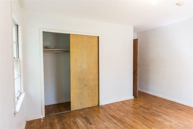 409 W E Avenue, Kalamazoo, MI 49009