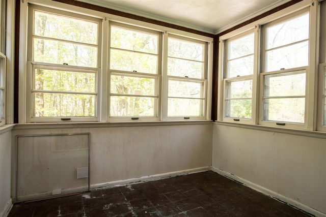 409 W E Avenue, Kalamazoo, MI 49009