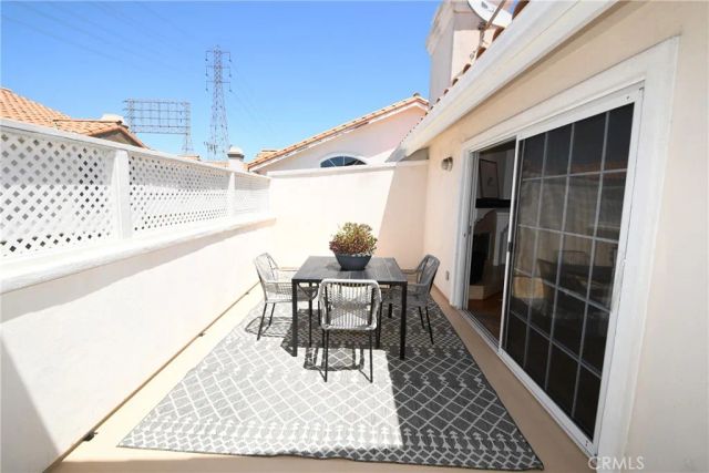 2514 Vanderbilt Ln, Redondo Beach, CA 90278