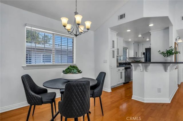2514 Vanderbilt Ln, Redondo Beach, CA 90278