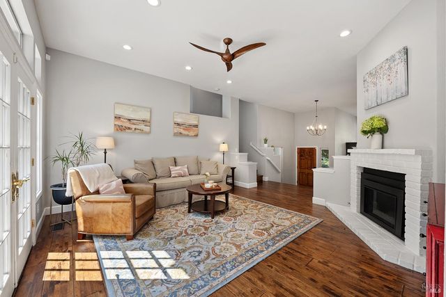 3991 Haven Ct, Sebastopol, CA 95472