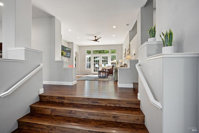 3991 Haven Ct, Sebastopol, CA 95472