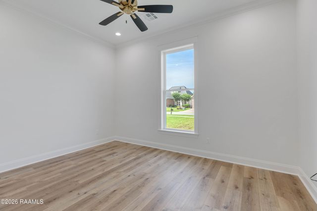 410 Dunvegan Court, Lafayette, LA 70503