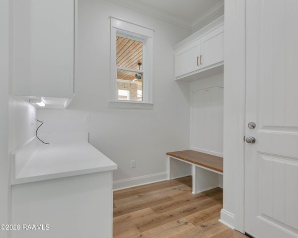 410 Dunvegan Court, Lafayette, LA 70503
