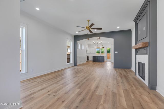 410 Dunvegan Court, Lafayette, LA 70503