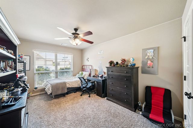 9411 N 104th East Avenue, Owasso, OK 74055