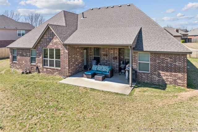9411 N 104th East Avenue, Owasso, OK 74055
