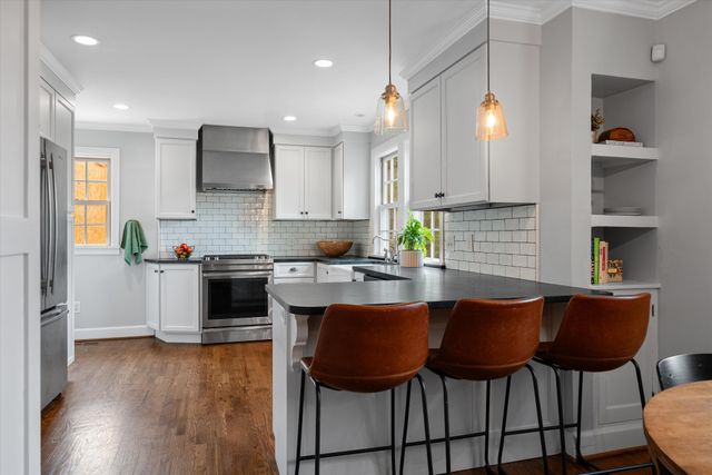 2926 Primrose Cir, Nashville, TN 37212