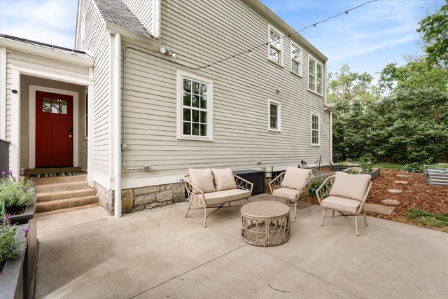 2926 Primrose Cir, Nashville, TN 37212