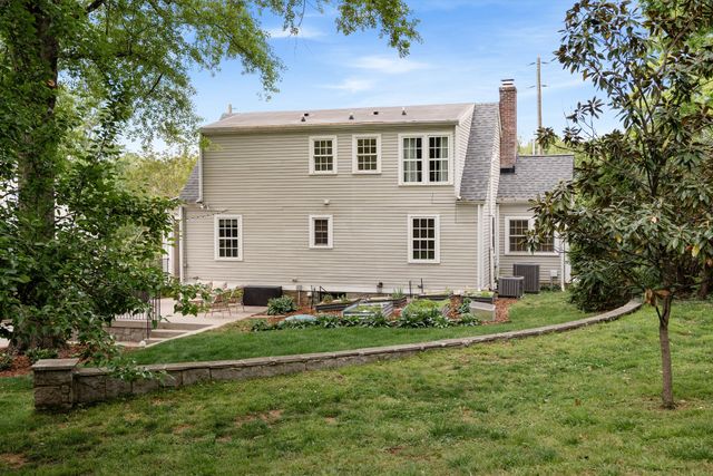 2926 Primrose Cir, Nashville, TN 37212