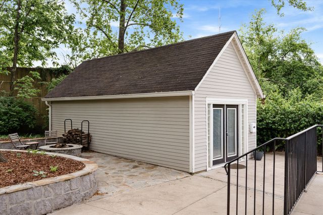 2926 Primrose Cir, Nashville, TN 37212