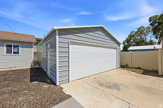 934 N 400 E, Lehi, UT 84043