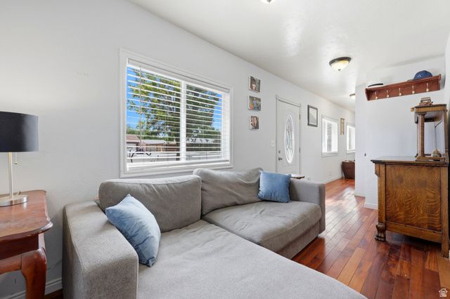 934 N 400 E, Lehi, UT 84043