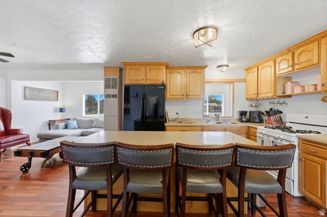 934 N 400 E, Lehi, UT 84043