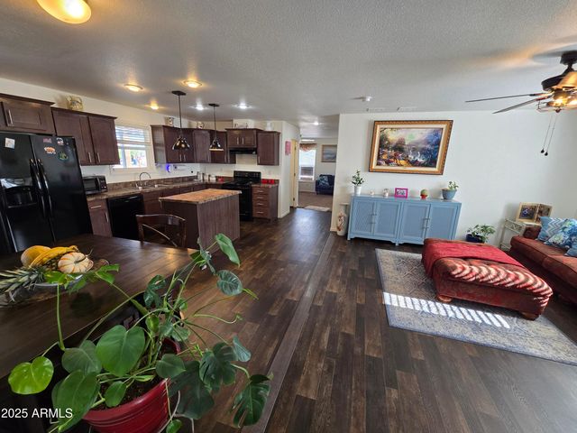 2000 S APACHE Road 277, Buckeye, AZ 85326