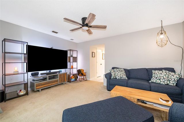 1073 LOVE LANE 1, Apopka, FL 32703