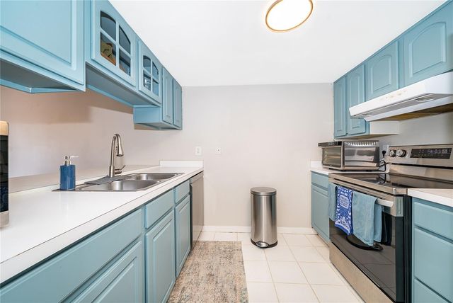 1073 LOVE LANE 1, Apopka, FL 32703