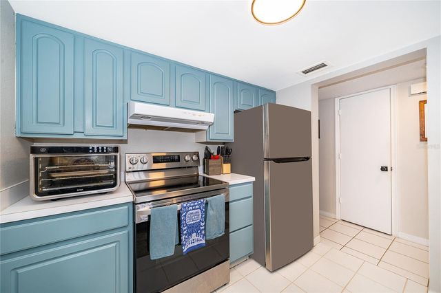 1073 LOVE LANE 1, Apopka, FL 32703