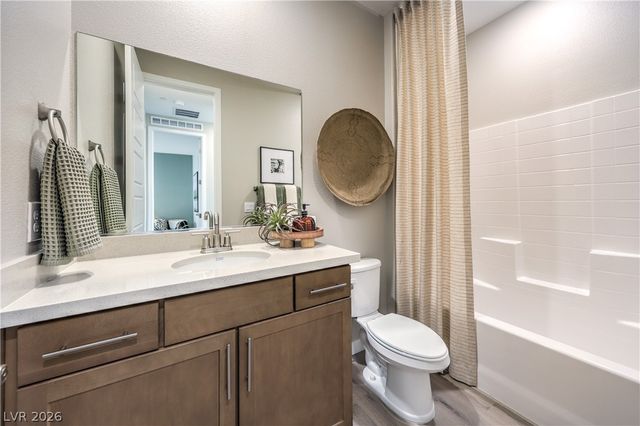 1316 Jorian Bay Drive, North Las Vegas, NV 89084