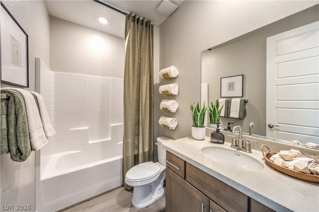 1316 Jorian Bay Drive, North Las Vegas, NV 89084
