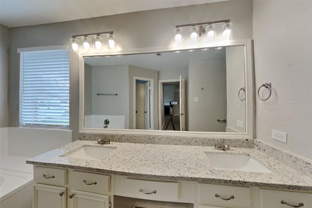 16819 Kettle Creek Drive, Spring, TX 77379