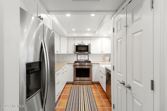 4801 S Shore Drive B1 The Bluffs, Morehead City, NC 28557